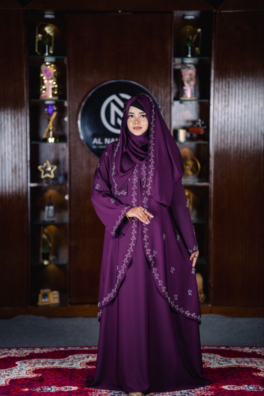 Nishi abaya